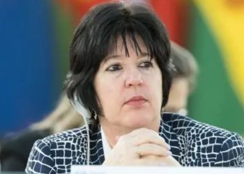 «En Cuba no hay mendigos»…. la declaración que acabo con la carrera de ministra cubana