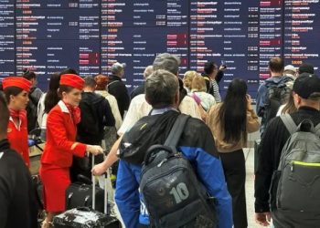 «Hackeo paraliza aeropuerto Aeroflot y desata caos en Rusia»