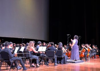 «Orquesta Sinfónica Infantil y Juvenil deslumbra en Playa del Carmen»