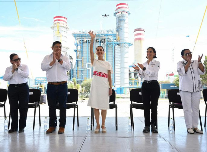 central eléctrica, planta de ciclo combinado, energía sustentable, CFE México, generación eléctrica