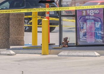 Osito hecho con partes humanas aparece en la calle y causa terror en California