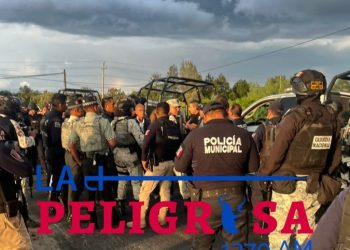 Pobladores retienen a directora de Seguridad Pública en Huamantla