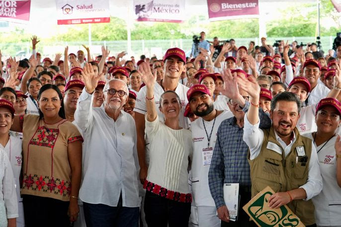 salud casa por casa, salud domiciliaria México, Claudia Sheinbaum salud, atención médica en casa