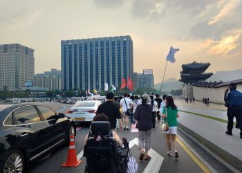 Solidaridad con Gaza Marchan en Seúl contra el genocidio en Palestina