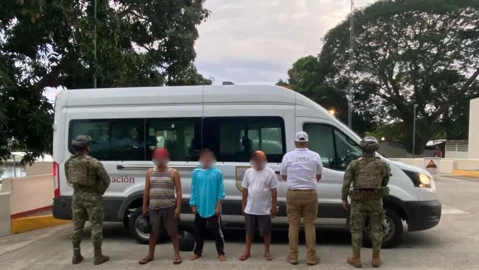 rescate marítimo, marina méxico, puerto chiapas, armada de méxico, extranjeros rescatados