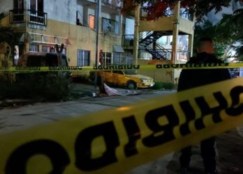 Linchamiento en Cancún: Vecinos de la Región 107 hartos de la inseguridad toman justicia por mano propia