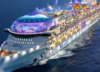 Enfermedad en crucero de lujo afecta a más de 140 personas tras viaje entre EU y México