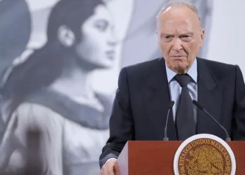 Pegasus bajo lupa: FGR investiga a Peña Nieto por sobornos millonarios