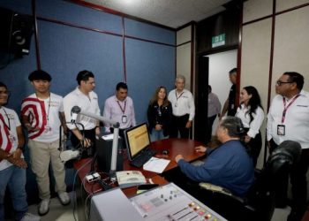 Recibe SQCS nuevamente el Distintivo de Excelencia en el Servicio Público