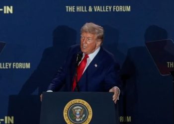 ⚖️ Tribunal bloquea intento de Trump de eliminar la ciudadanía por nacimiento: una victoria constitucional histórica