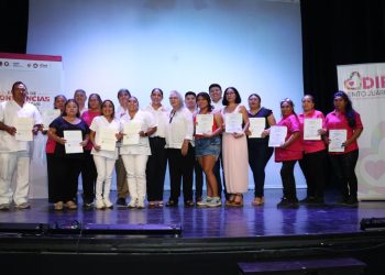 «DIF Benito Juárez impulsa formación y entrega constancias a egresadas de los CDC»