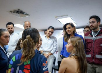 «Ana Paty Peralta Propone Economía Azul para proteger los océanos»