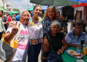 Ana Paty Peralta impulsa brigadas de salud en Cancún