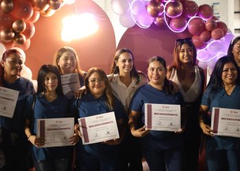 Ana Paty Peralta impulsa la independencia económica de mujeres en Cancún