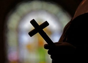 «Ataque en plena misa feligrés apuñalado dentro de iglesia en Los Reyes La Paz»