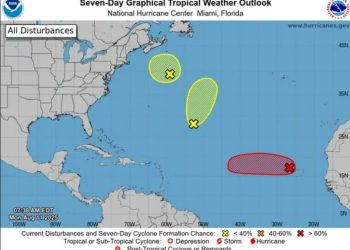 Baja presión en el Atlántico bajo estrecha vigilancia por posible desarrollo ciclónico