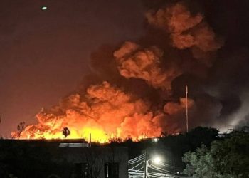 «Incendio en recicladora de Reynosa moviliza a cuerpos de emergencia»