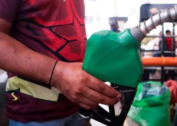 «Pemex enfrenta problemas temporales de abasto de gasolina en CDMX»
