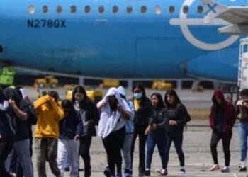 «Jueza detiene temporalmente la deportación de niños guatemaltecos»