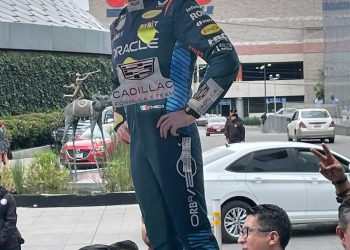 Checo Pérez regresa a la F1 y ofrece conferencia de prensa en la CDMX