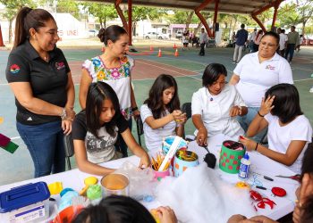 Fomenta Ana Paty Peralta actividades recreativas en cursos de verano
