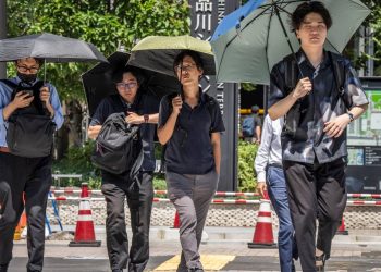 Japón enfrenta un calor extremo sin precedentes con récord de diez días en Tokio