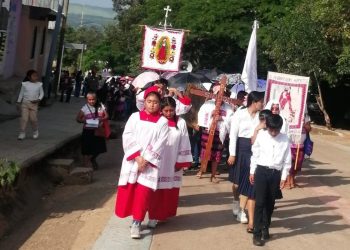 Transporte en jaque, bloqueo en la México-Querétaro por la desaparición de un transportista