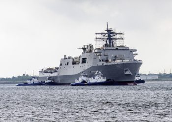 Poder de los buques de guerra de EEUU frente a Venezuela