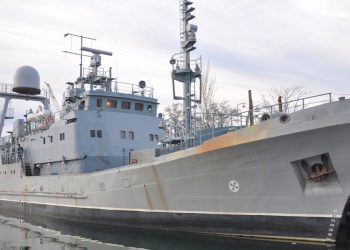 Rusia hunde buque espía ucraniano con lancha robótica