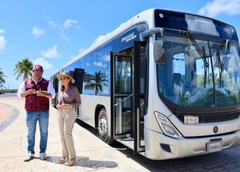 Transporte público en Cancún inicia pruebas con autobuses articulados