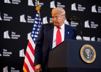 #VIDEO Trump amenaza a Putin con consecuencias graves si no hay acuerdo de paz en Ucrania