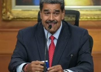 Venezuela anuncia un gran refuerzo militar en su frontera con Colombia