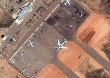 💥 Devastador Ataque Aéreo en Darfur Devasta Aeropuerto y Deja 40 Mercenarios Muertos