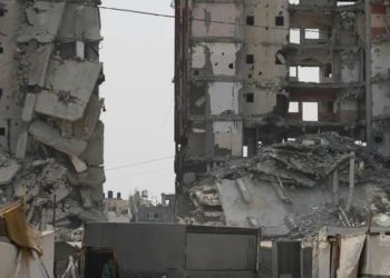 Jóvenes de Gaza cambian aspiraciones por sobrevivir ante la hambruna