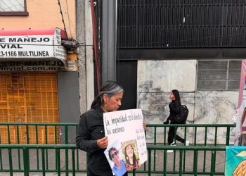 Mercedes Hernández protesta por asesinato de colaboradores en CDMX