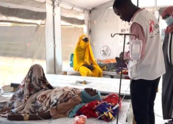 Sudán: el hambre y la enfermedad azotan la ciudad sitiada de El-Fasher