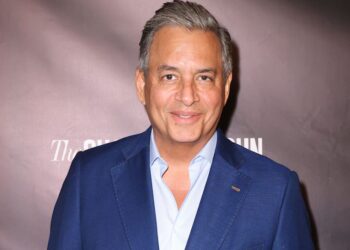 Daniel Sarcos estrena Yo No Soy Diferente, un himno para la identidad