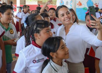 Ana Paty Peralta Impulsa Jornada para que Niños y Niñas Sepan Cómo Cuidarse