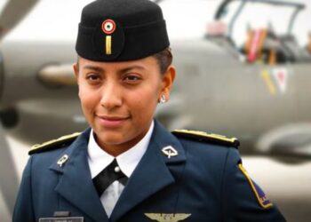 Andrea Cruz Hernández La primera piloto militar de México rompe el techo de cristal