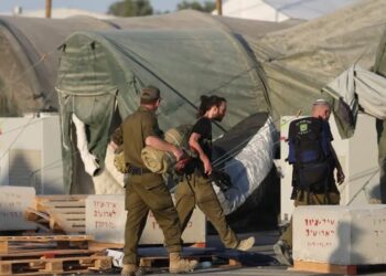 «Tensión en Israel: Comienza el reclutamiento de 60.000 reservistas para la ofensiva en Gaza»