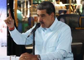 Maduro amenaza a la oposición: “Quien pida la invasión de Venezuela será juzgado como traidor”
