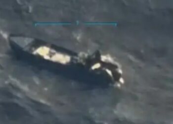 «Trump anuncia ataque a embarcación procedente de Venezuela»