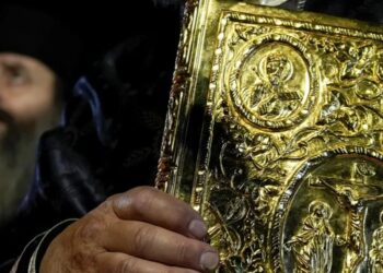 «Detienen a abad en Grecia por venta ilegal de iconos bizantinos robados»