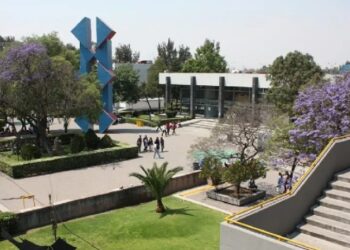 «La UNAM Activa Protocolo de Seguridad, Suspende Clases por Amenaza de Artefactos Peligrosos»
