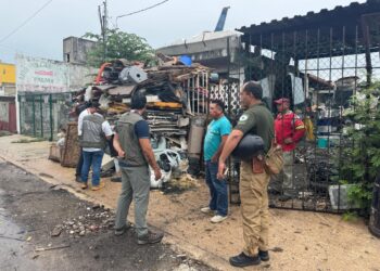 Clausuran Chatarrera Irregular en Cancún Tras Denuncia Ciudadana