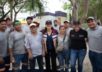 Gobierno de Estefanía Mercado fortalece limpieza y mantenimiento en Playa del Carmen