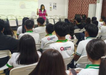 DIF BENITO JUÁREZ IMPARTE PLÁTICAS DE PREVENCIÓN DEL SUICIDIO EN ESCUELAS Y EMPRESAS