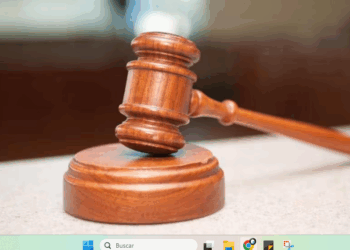 Senadores Rechazan Solicitud de Licencia de Nueva Jueza y Cuestionan su Ética