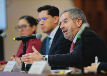 Juan Ramón de la Fuente descarta conflicto diplomático por aranceles a China