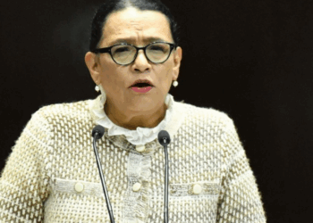 Rosa Icela estalla en la Cámara: Califica de ‘desprestigio’ acusaciones contra los hijos de AMLO